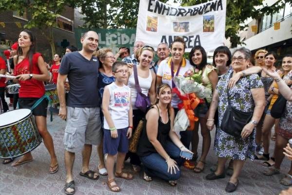 Recibimiento a Andrea Blas a su llegada