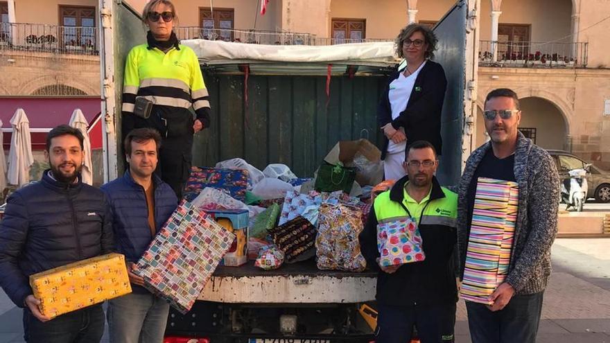 Limusa dona 200 juguetes para Cruz Roja