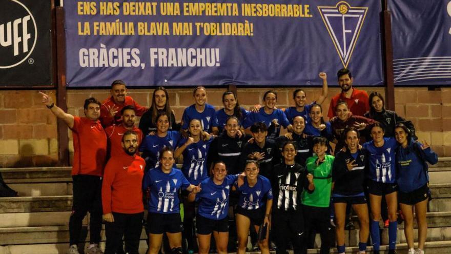La formació femenina del CF Igualada signa un gran partit i goleja