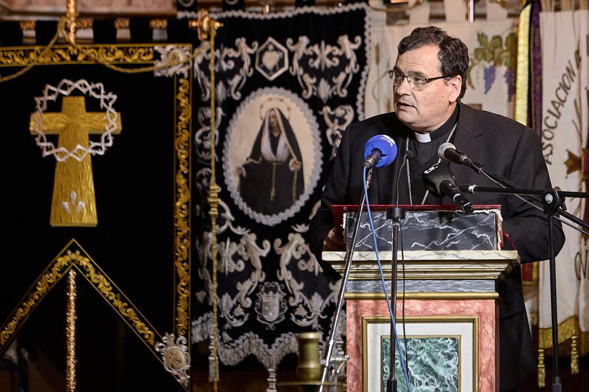 La Semana Santa de Gandia inicia el calendario de actividades con el pregón y la tamborrada