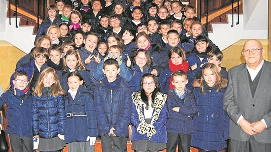 alumnos de la consolación visitan el ayuntamiento