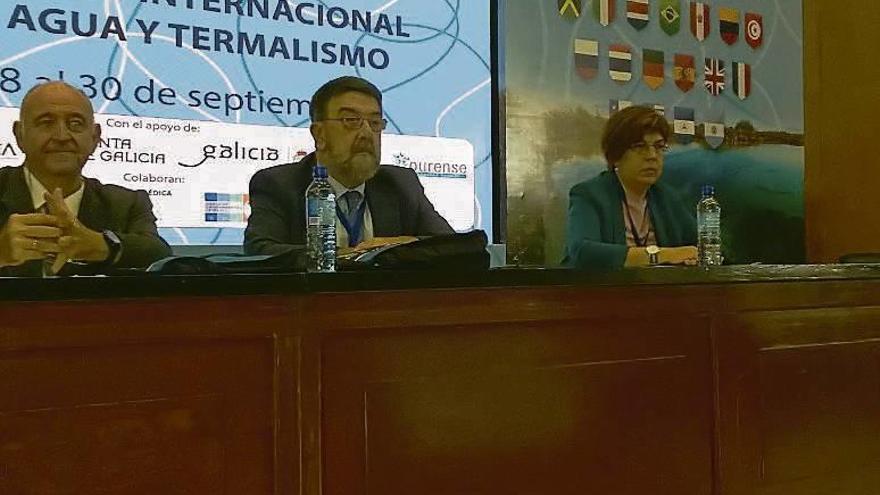 Expertos internacionales presentan la aportación de la balneoterapia al envejecimiento activo