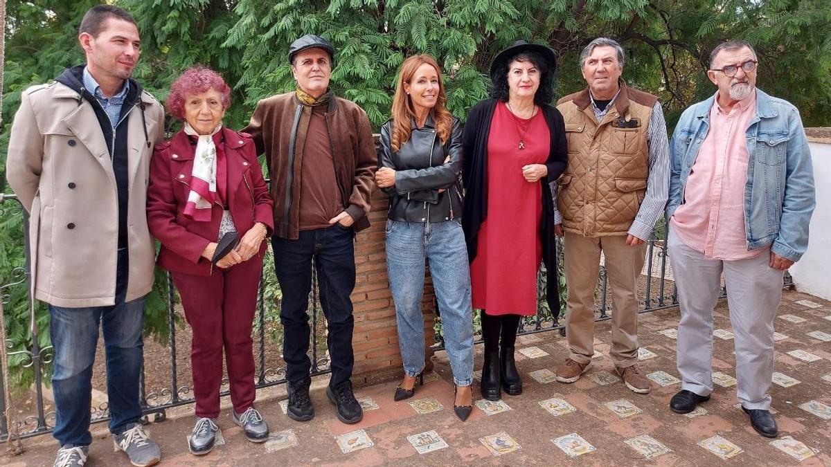 Miembros del jurado, junto a la delegada de Cultura, Marián Aguilar, y el director de Cultura, Juan Carlos Limia.