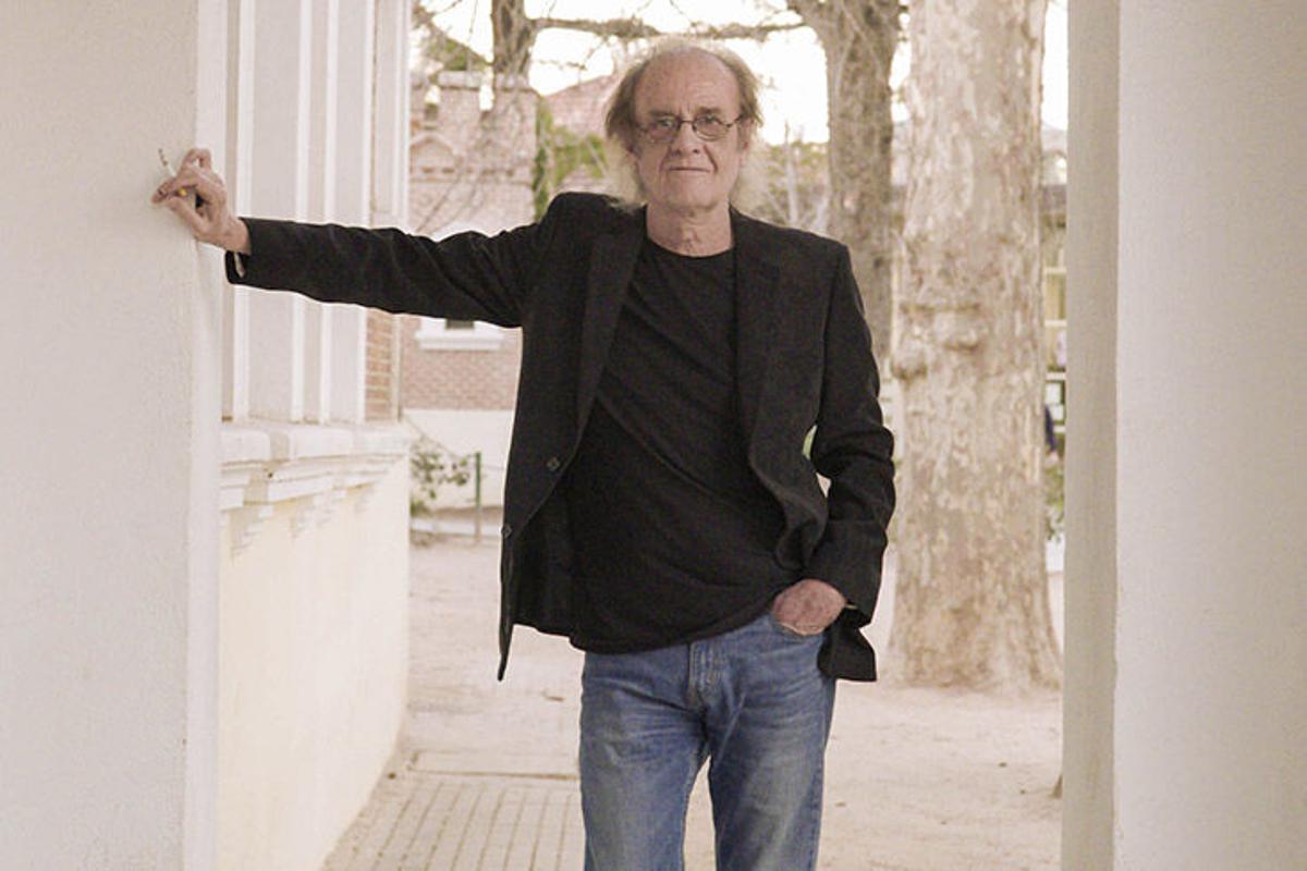 LUIS EDUARDO AUTE. MUSICA. CANTAUTOR