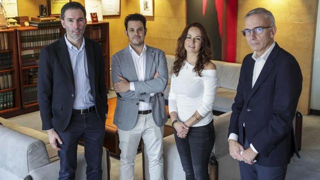 De izquierda a derecha, Julio Caamaño, Rafael Insunza, Ana Labad y Manuel Ángel Alonso, en la sede central de LA NUEVA ESPAÑA.