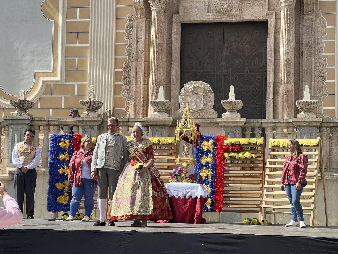 Benaguasil celebra su tradicional Ofrenda a la Mare de Déu de las Fallas de 2023