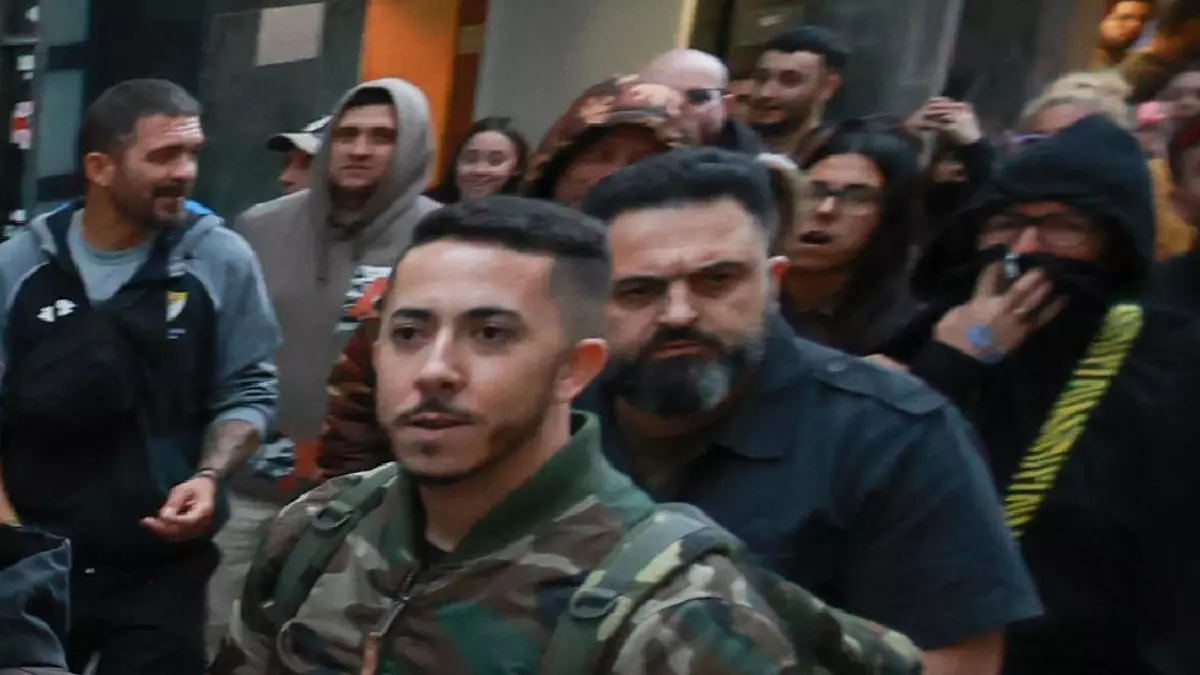 La jueza envía a prisión al ultra de Mataró por incitar la "cacería" de Torre Pacheco y tener armas sin permiso