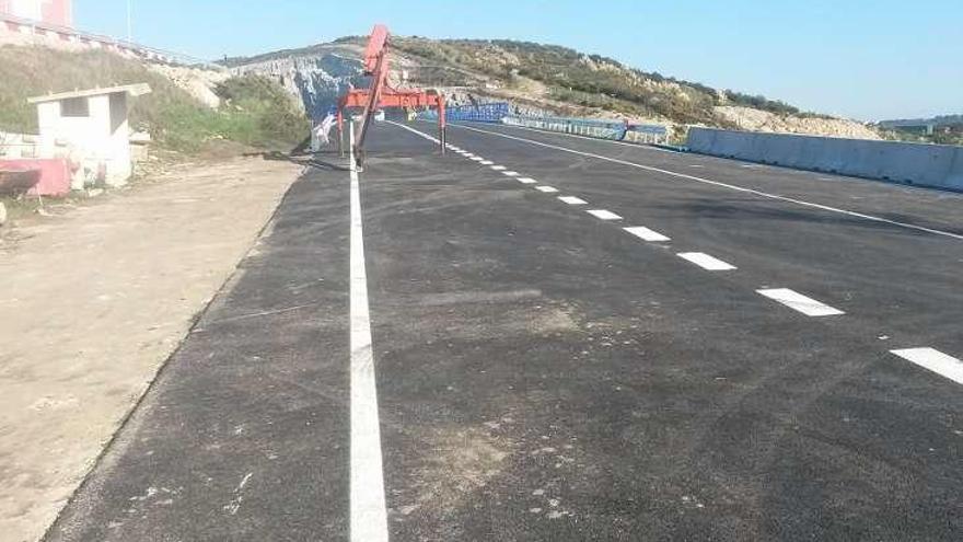 Parada del bus que se ubicará en la nueva variante del Quinto Pino.