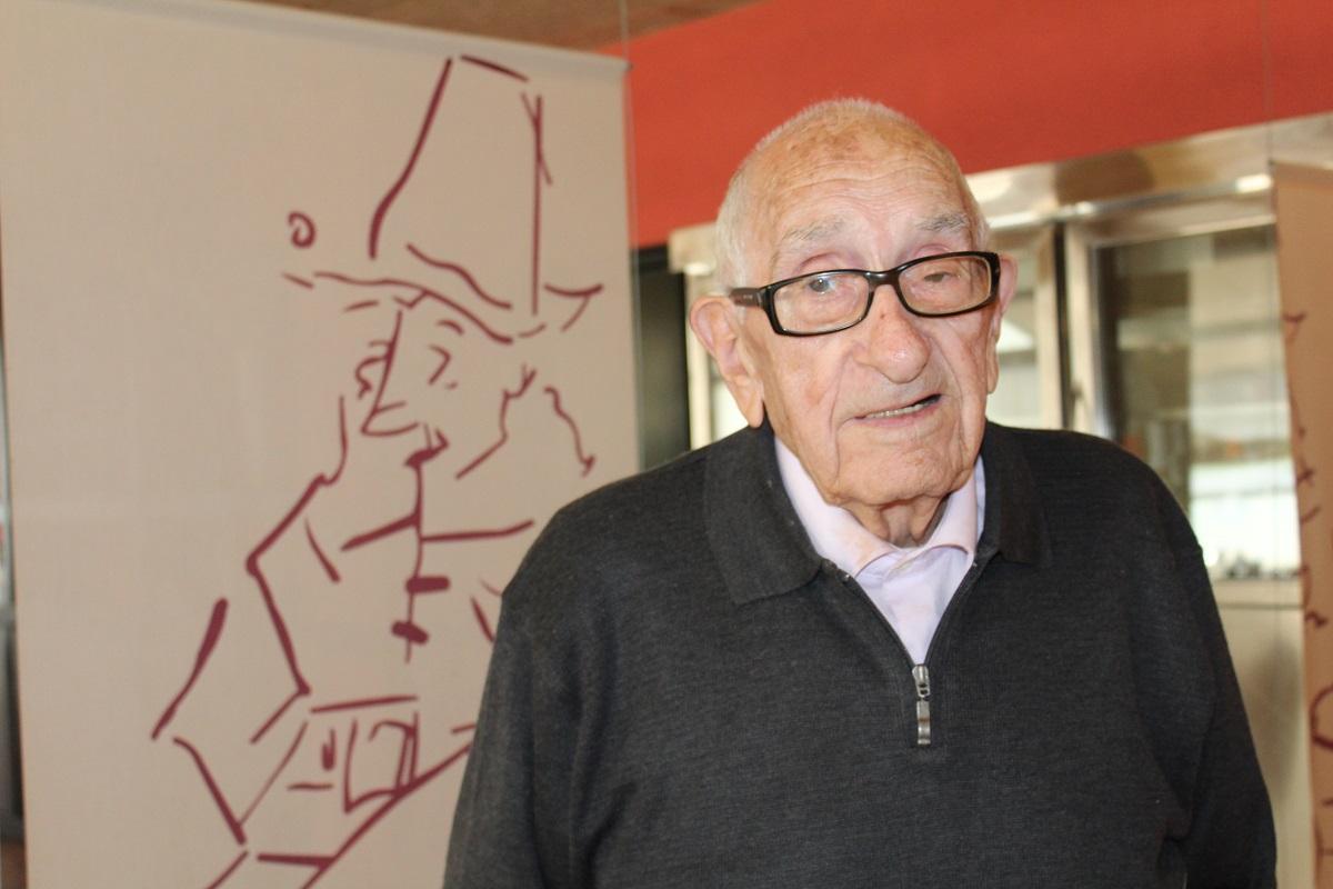 Pepitu Gifre fotografiat en el menjador del Sancho Panza durant una entrevista amb l'EMPORDÀ.