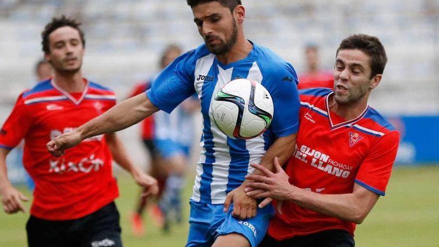 Jorge Rodríguez, ante el Ceares en el partido de Copa Federación.