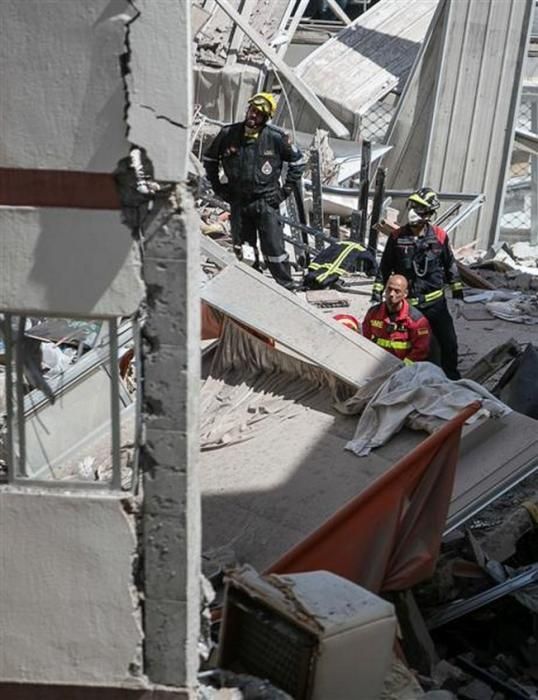 Derrumbe de un edificio de viviendas en Los Cristianos