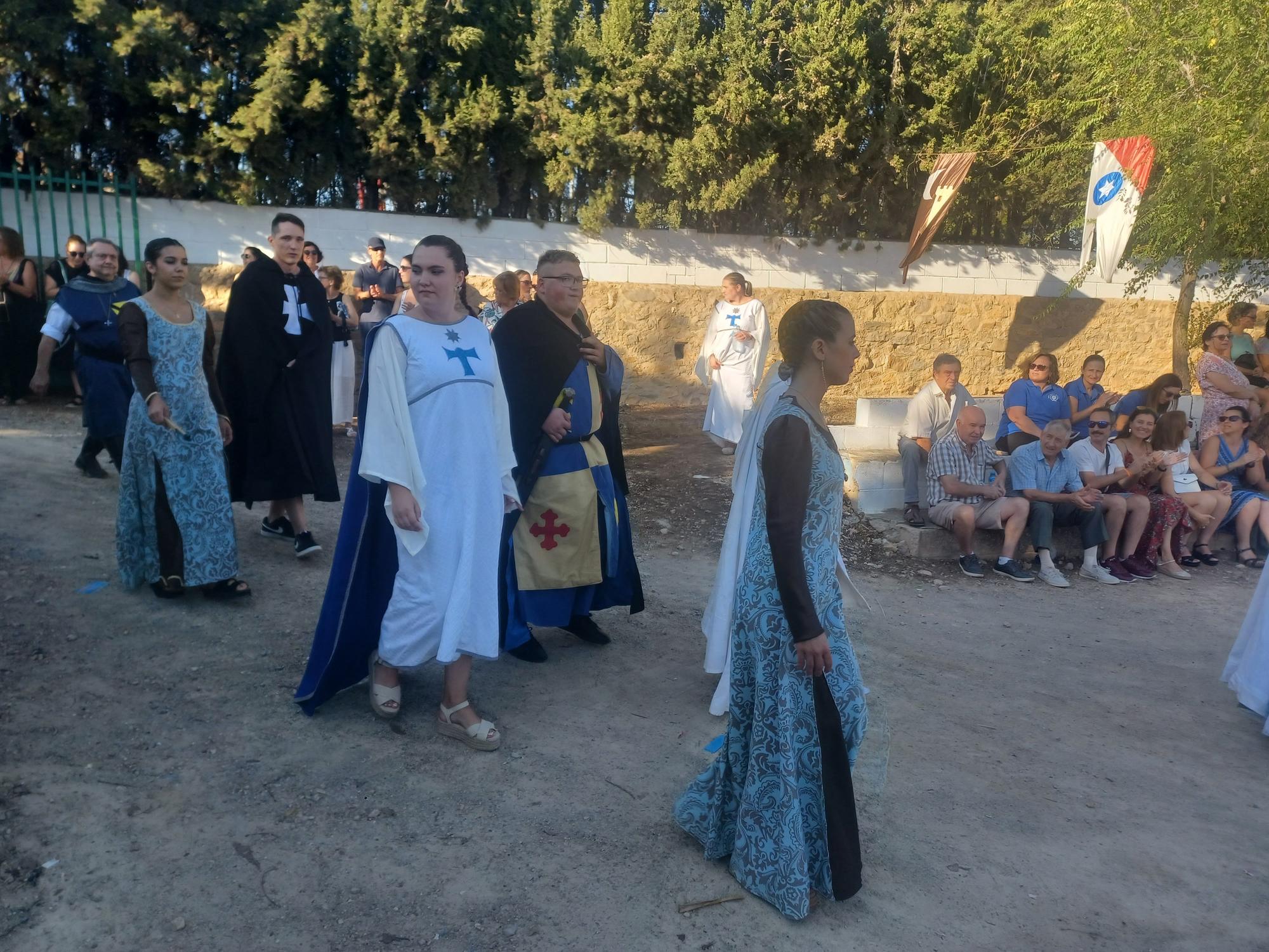 Alcublas recrea la donación de la imagen de la Virgen de la Salud a la villa por parte de Jaume I