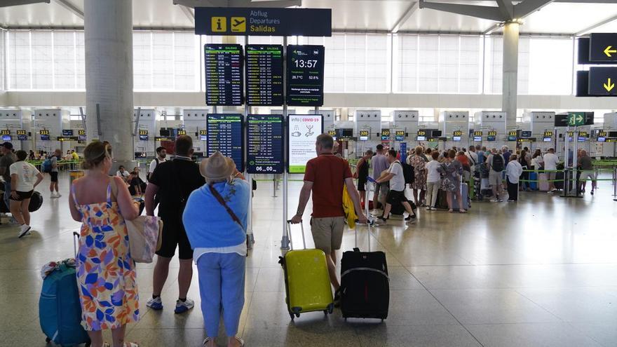 Mucho cuidado si vas a viajar en avión: estas son las aerolíneas que más reclamaciones reciben