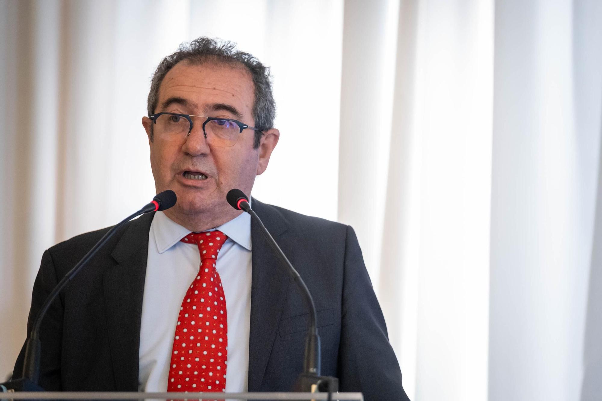 Foro con Manuel Domínguez