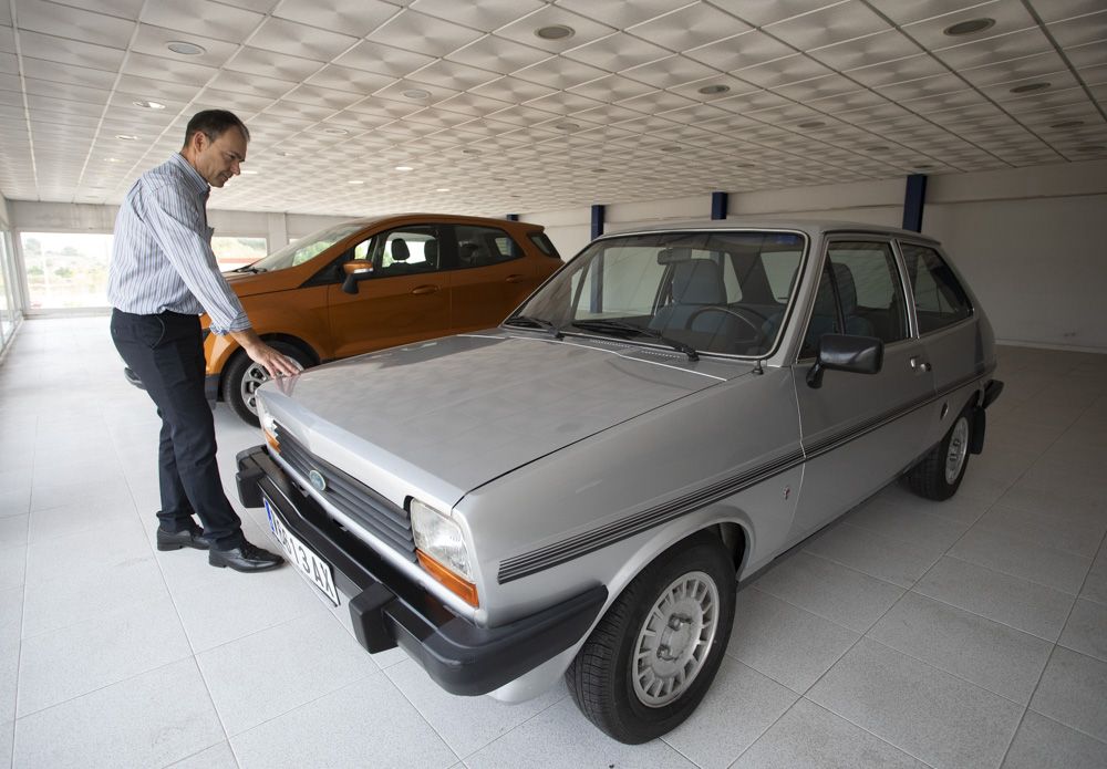 Así era el primer modelo del mítico Ford Fiesta de 1976.