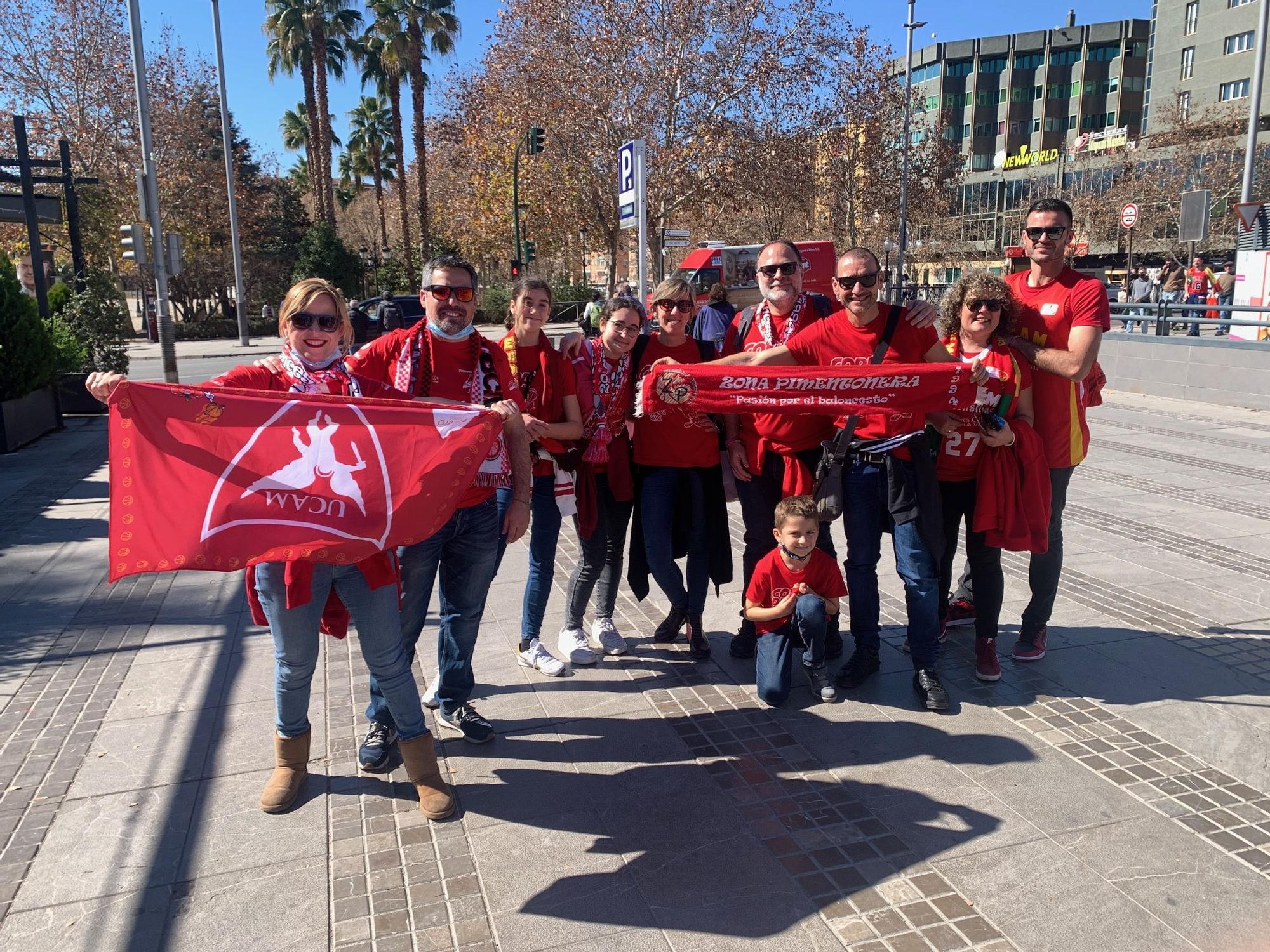 La afición del UCAM Murcia calienta motores en la Copa del Rey de Granada