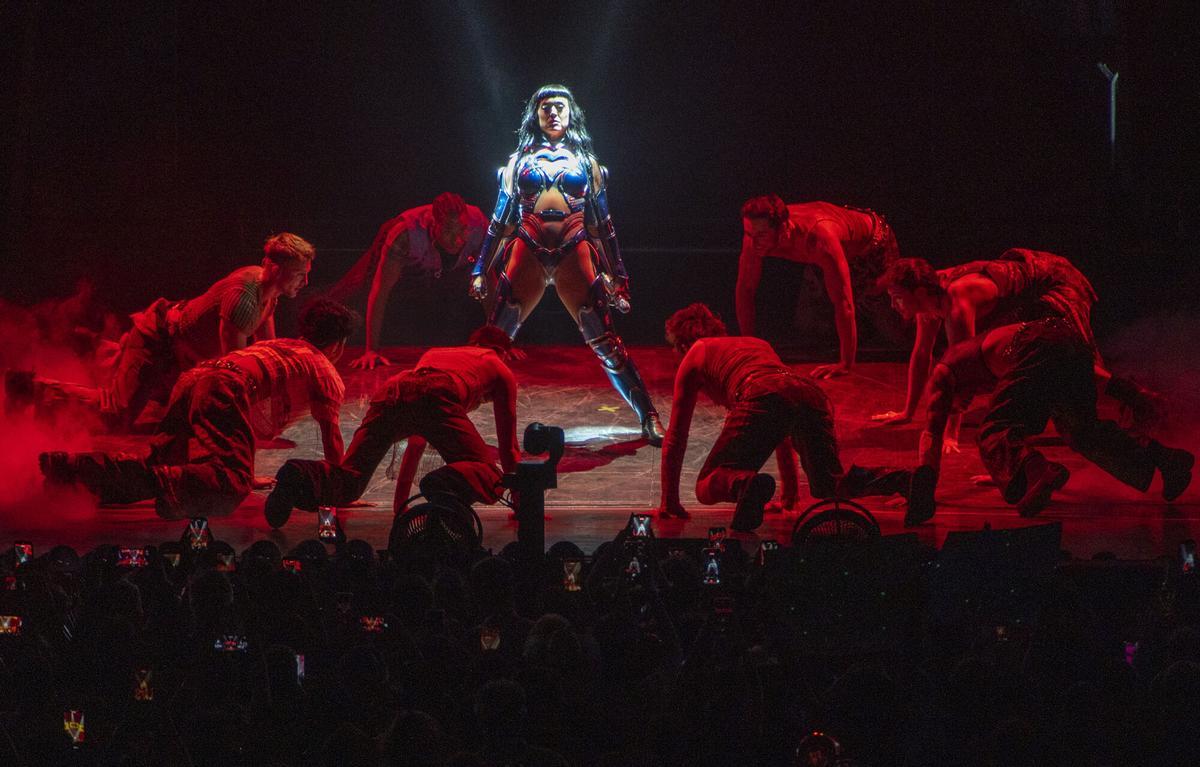 La cantante Katy Perry durante un concierto en el Palau Sant Jordi, a 9 de noviembre de 2025, en Barcelona, Catalunya (España). El concierto se engloba dentro de su gira The Lifetimes Tour.