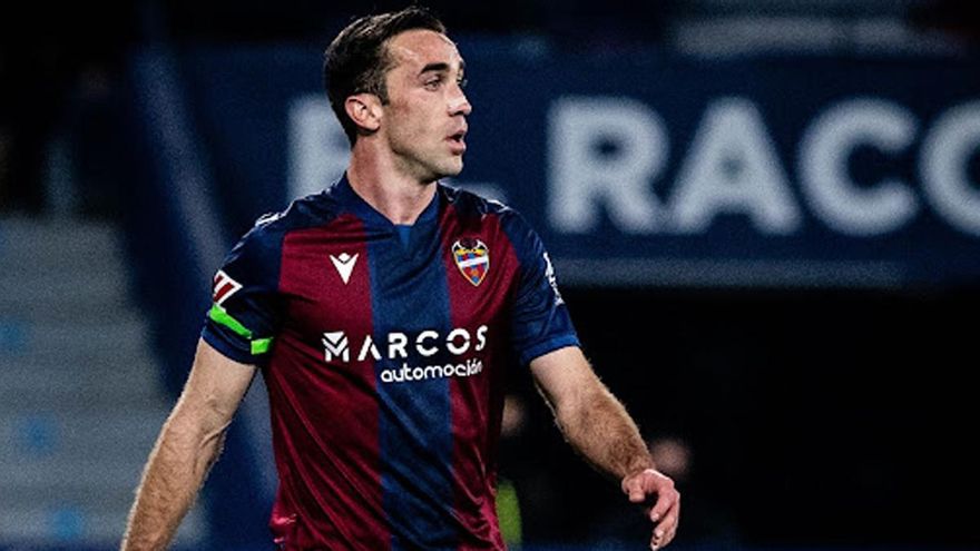 Manu Sánchez rescinde con el Levante y firma por el Ceuta
