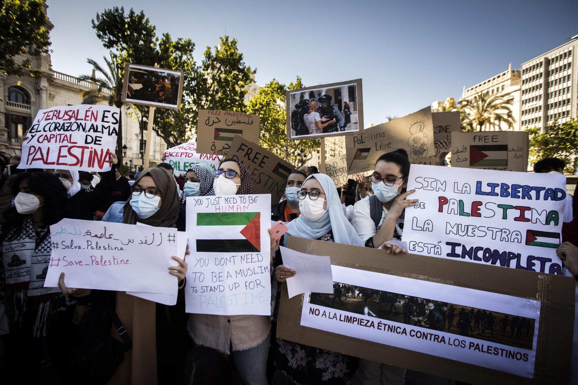 Protesta en València contra los bombardeos israelíes en Gaza y los desahucios en Jerusalén Este