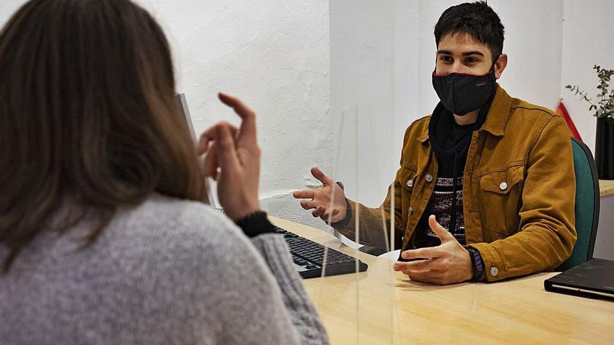 Psicólogo del «Jovement», el programa específico para jóvenes abierto en Xàtiva | PERALES IBORRA