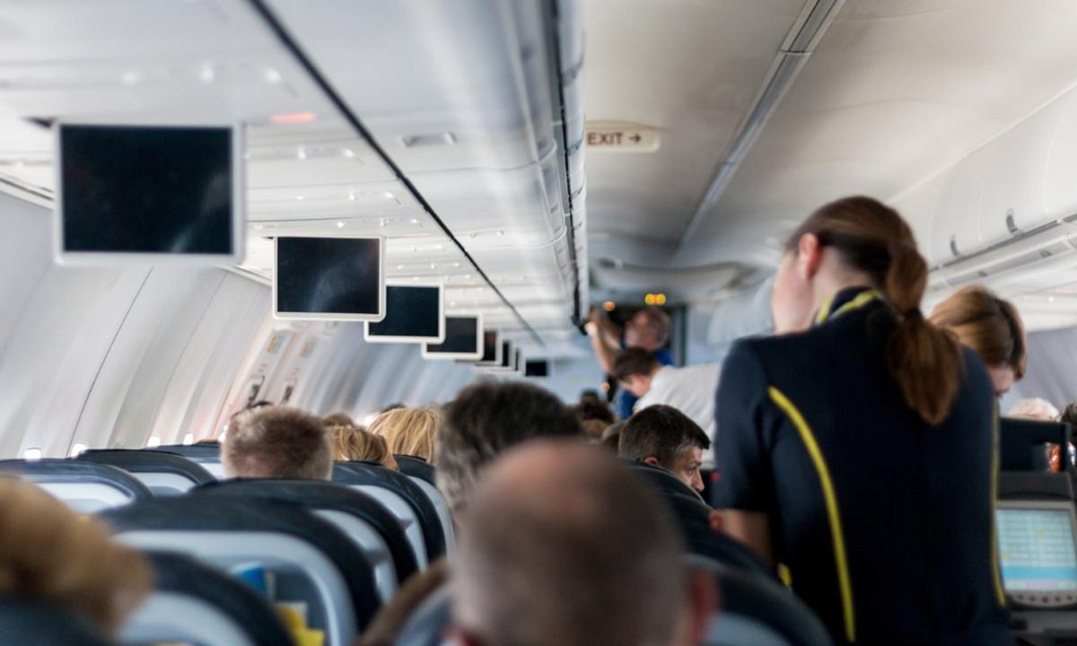 Los viajeros suelen visitar el baño durante los viajes