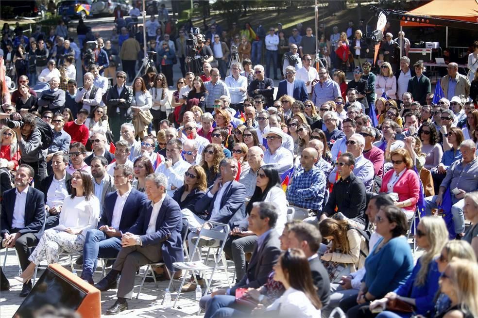 Albert Rivera de precampaña en Zaragoza