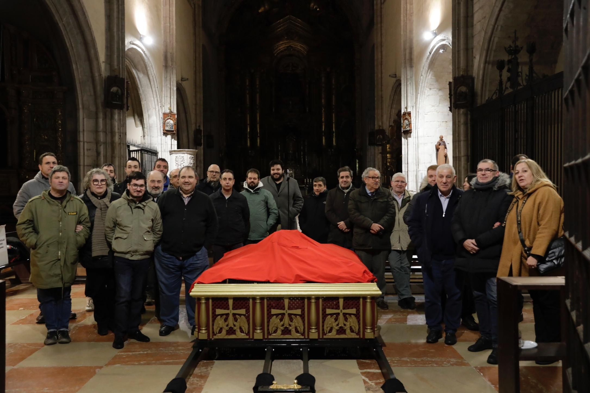 EN IMÁGENES: La Hermandad y Cofradía de Nuestro Padre Jesús Nazareno de Oviedo ya se prepara para la Semana Santa