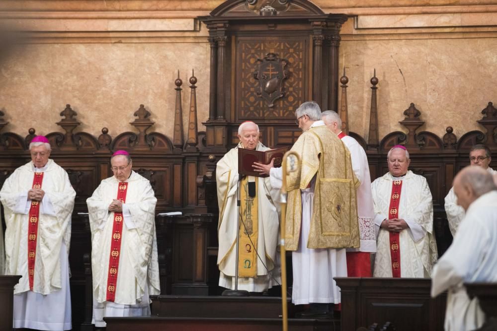 Misa Pontifical en la Catedral