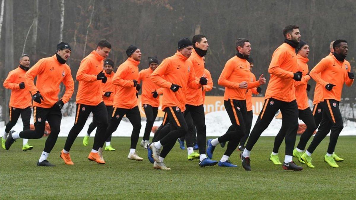 El Shakhtar realizando el último entrenamiento preparatorio previo al choque