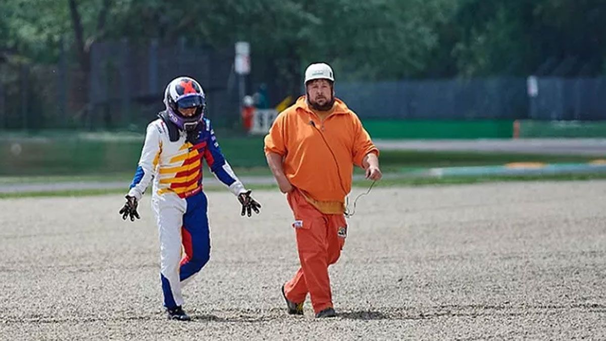 Lorenzo, muy enfadado tras su incidente en Tamburello