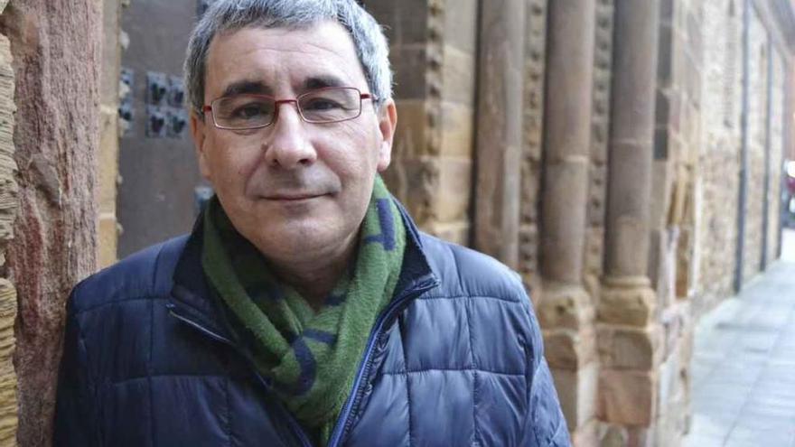 Domínguez, vicerrector de la USAL y pregonero de Semana Santa.