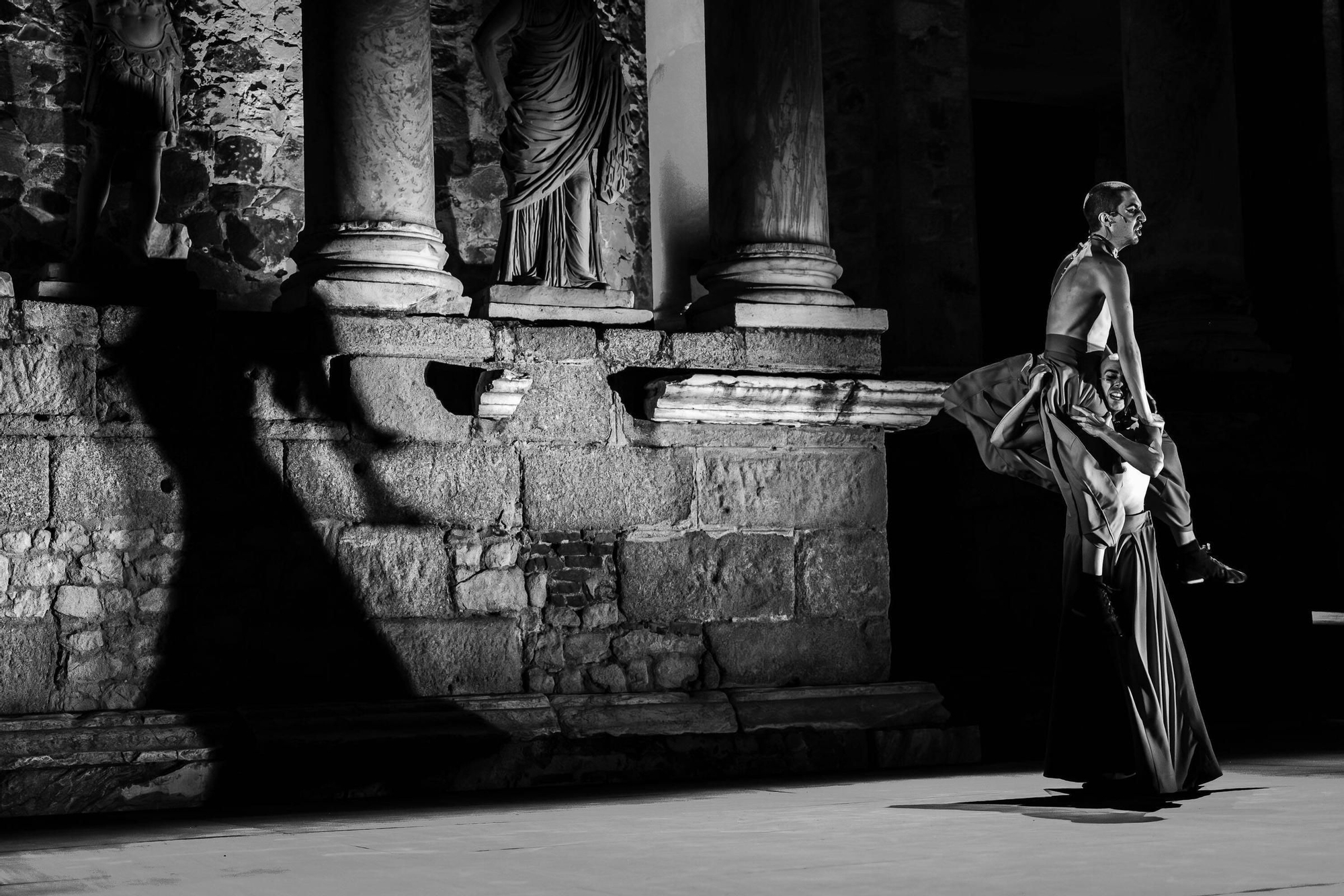 Las imágenes de 'Alejandro y el eunuco persa', la obra de esta semana del Festival Internacional de Teatro Clásico de Mérid