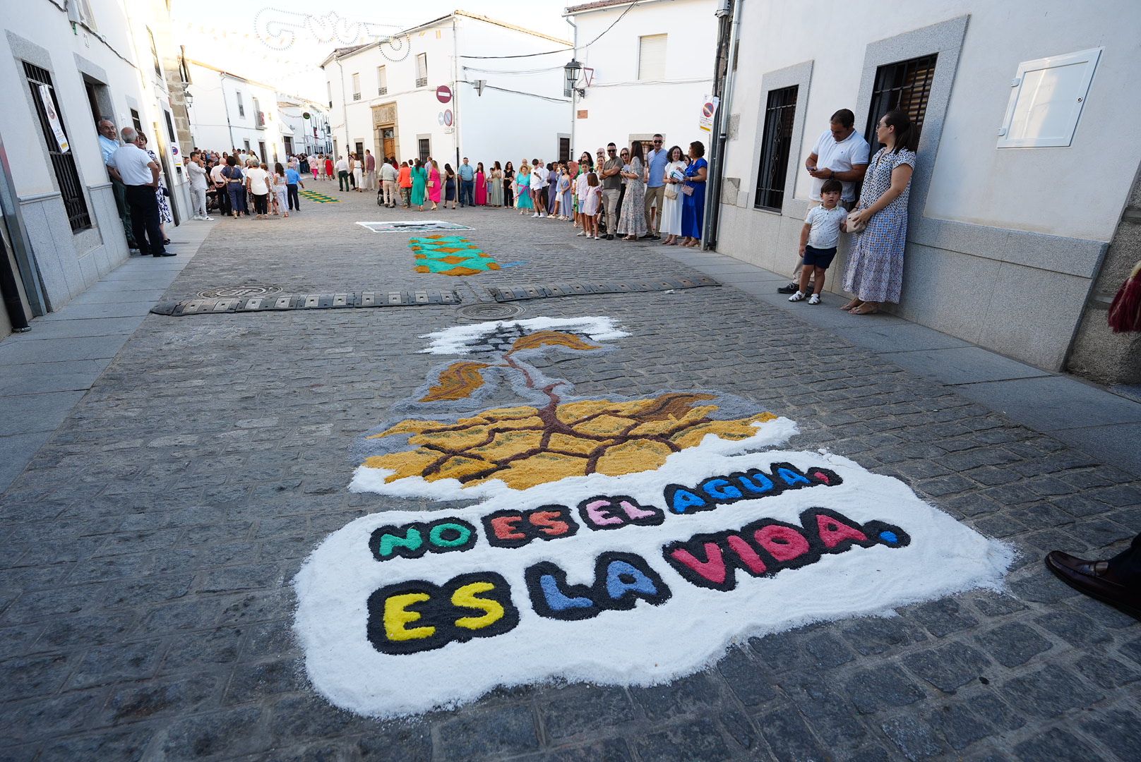San Roque y alfombras de sal en Dos Torres