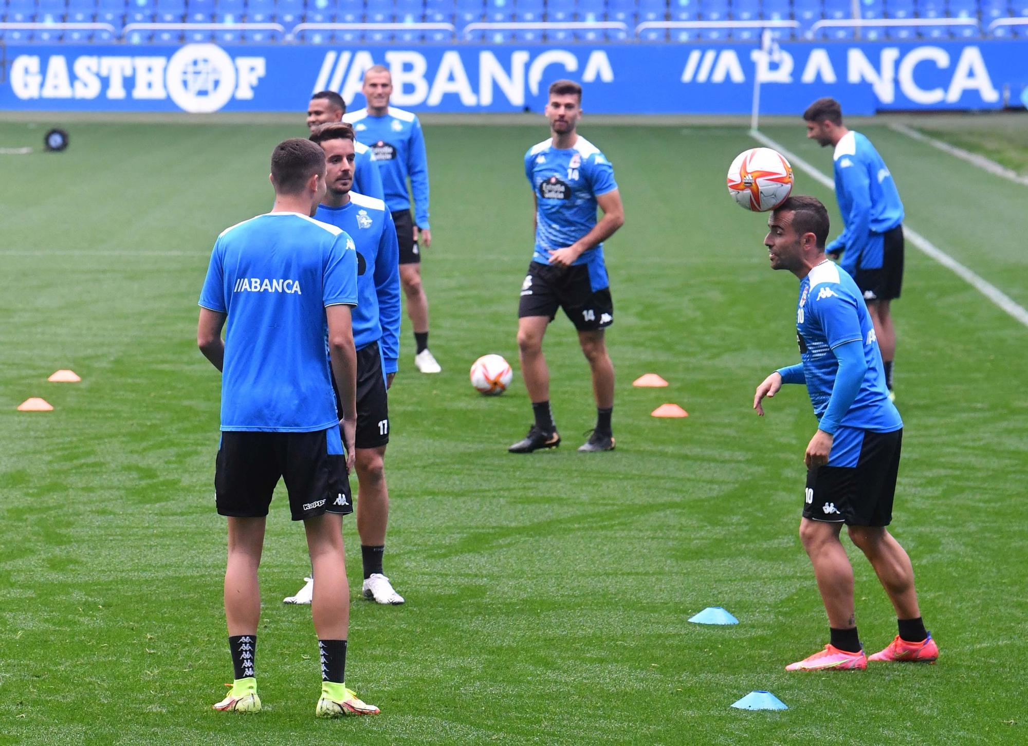 Entrenamiento en Riazor a puerta cerrada