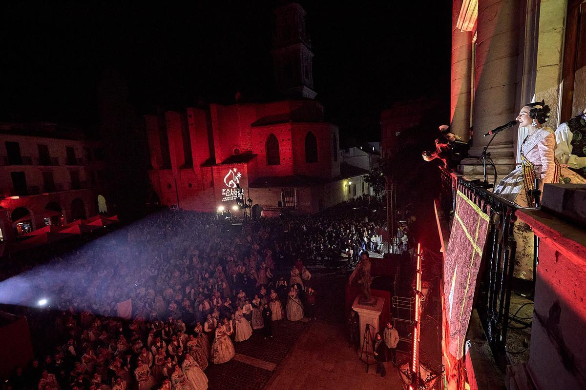 El Pregó i la Crida enceten la programació oficial de les Falles de Gandia 2026