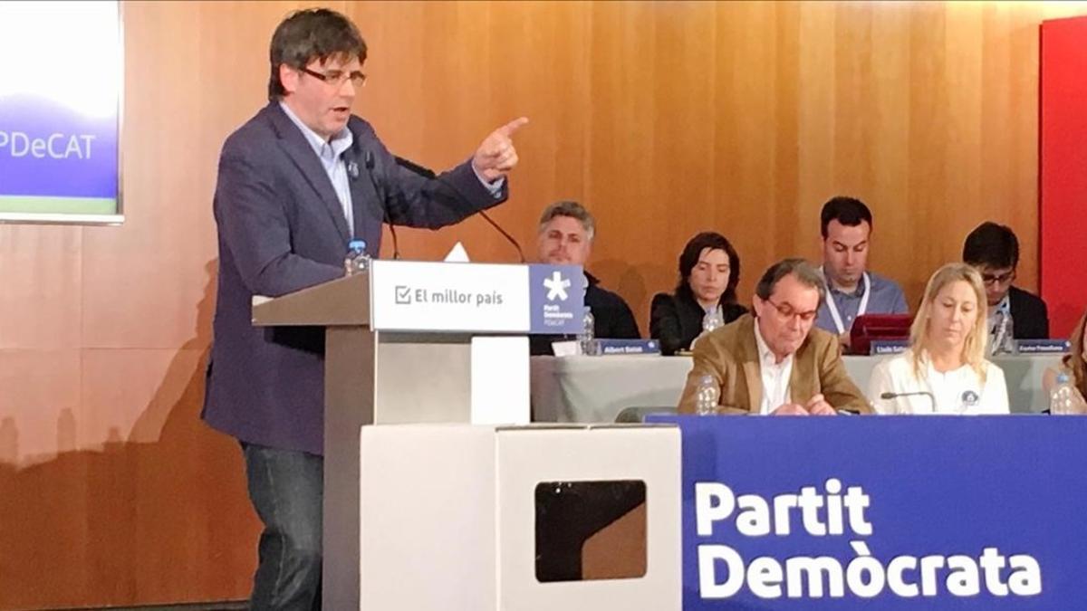 carles puigdemont al consell de pdcat