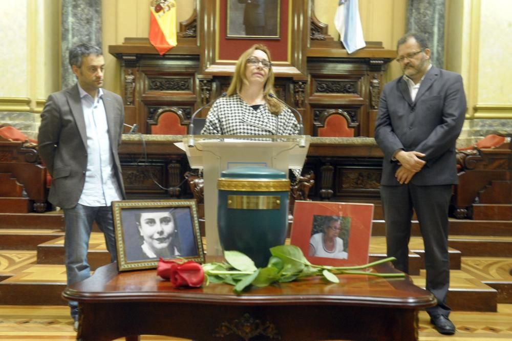 Homenaje a María Teresa Alvajar de la CRMH en A Co