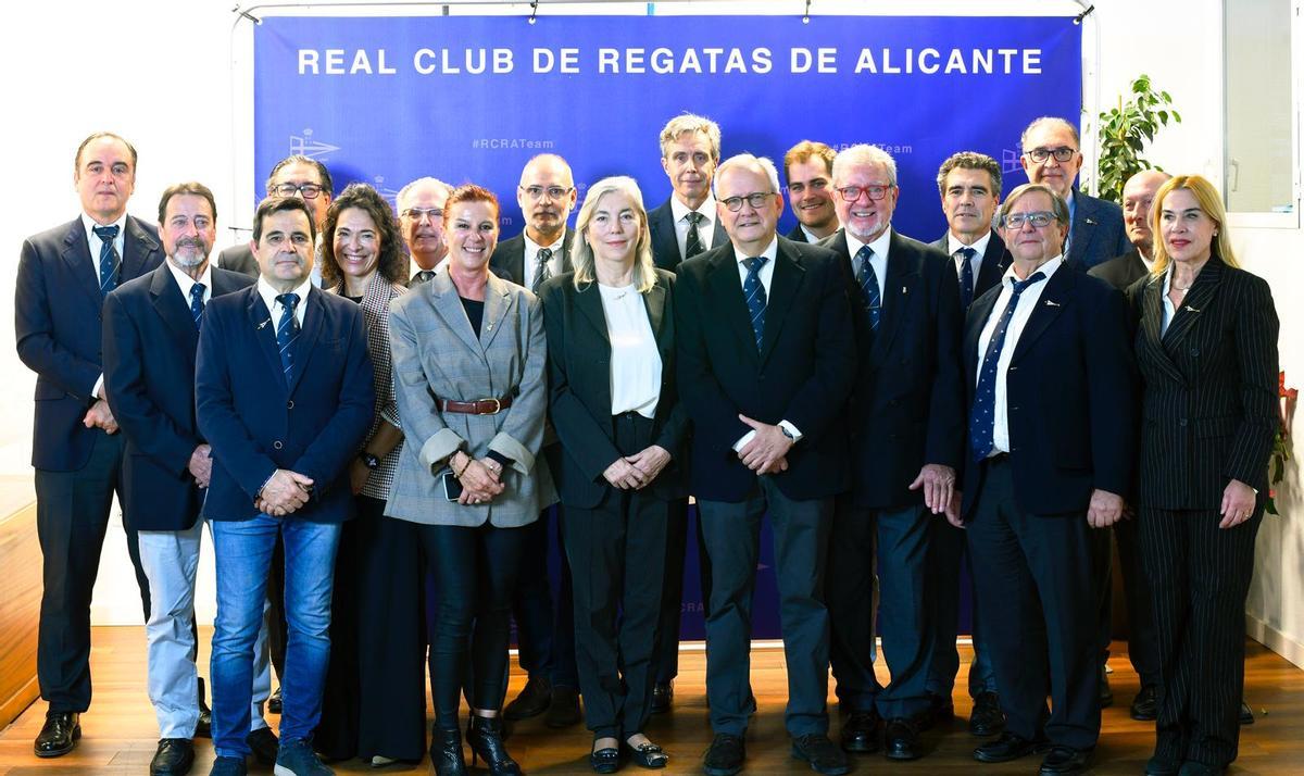 Nueva junta directiva del Real Club de Regatas