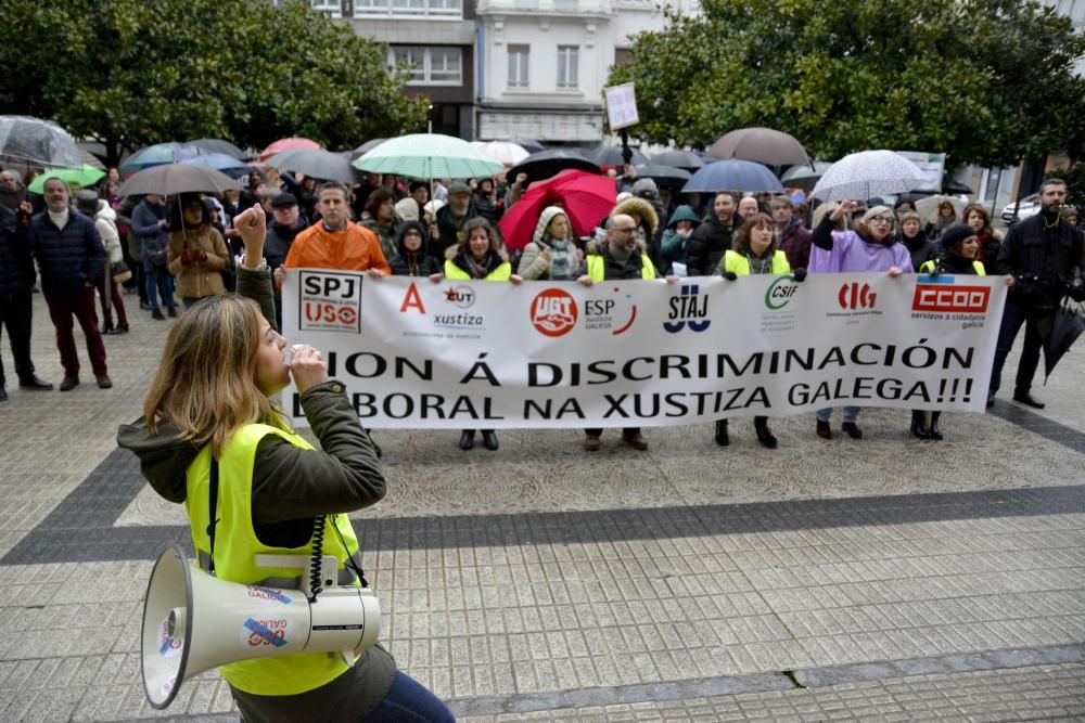 La protesta ya acumula 16 jornadas con más de 8.000 juicios suspendidos y los registros civiles paralizados.