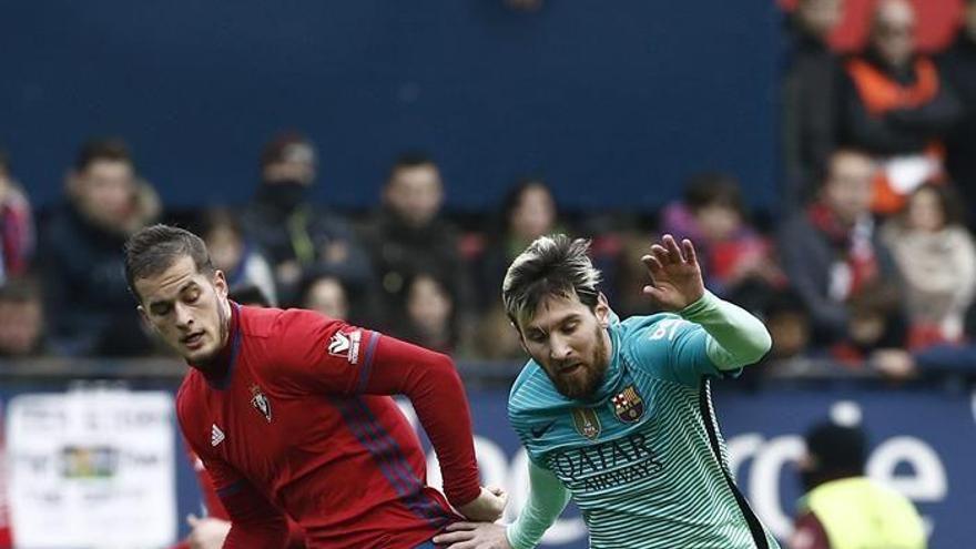 El Barcelona se reencuentra con la victoria en Liga con un gran Messi (0-3)