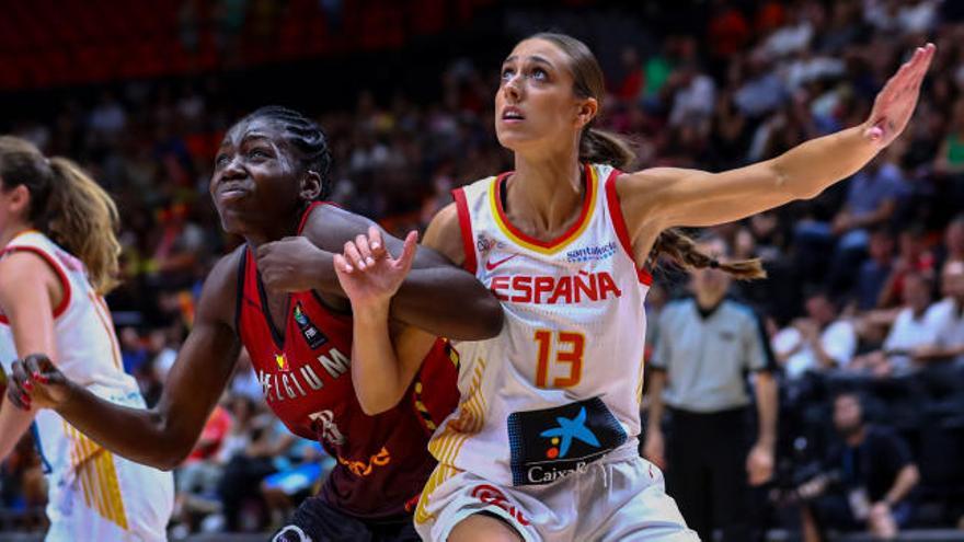 Tamara Abalde, con la selección española.