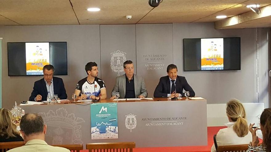 Acto de presentación de la Media Maratón de Alicante.