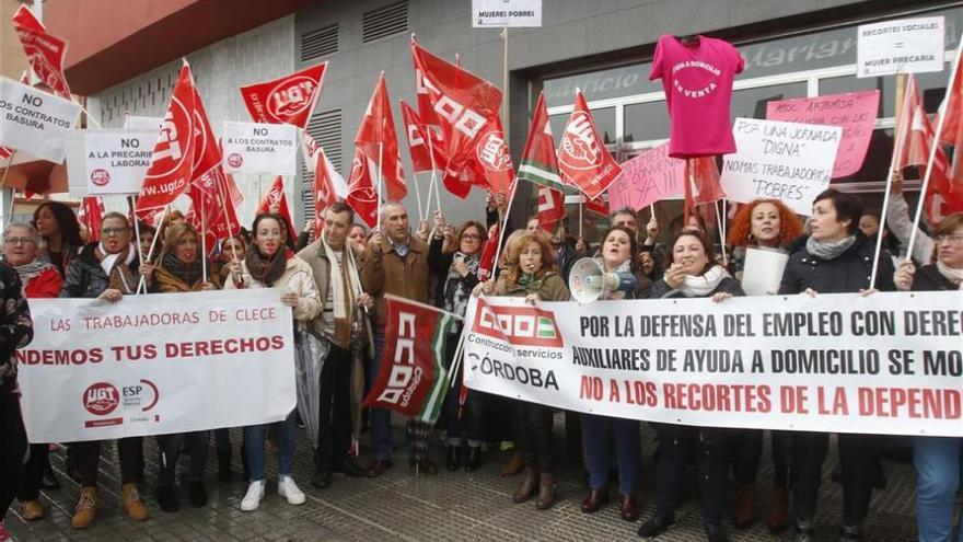 Ganemos propone cláusulas éticas y sociales para la contratación de la ayuda a domicilio