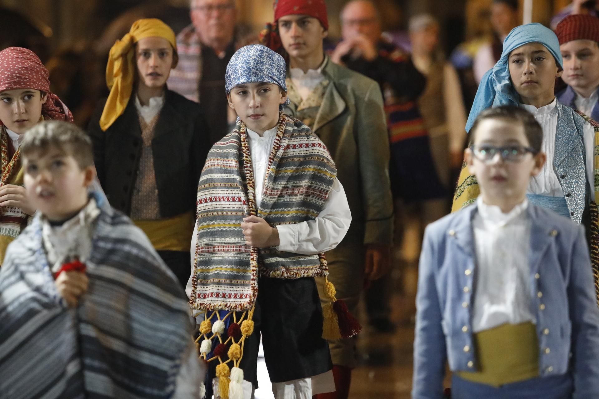 Búscate en el primer día de ofrenda por la calle de la Quart (entre las 19:00 a las 20:00 horas)