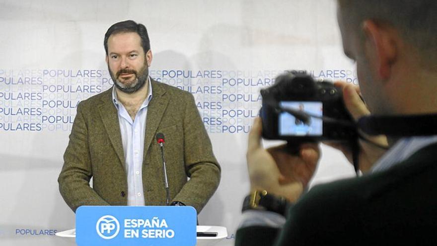 El PP recoge firmas contra el impuesto de donaciones