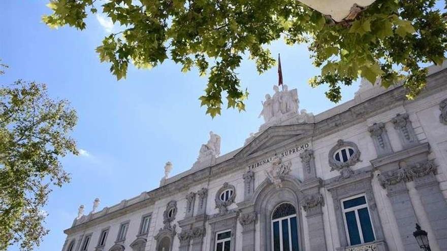 Vista de la fachada del Tribunal Supremo.