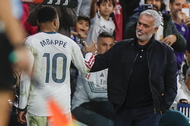 A qué hora juega el Real Madrid contra el Leipzig y dónde ver hoy por TV el partido de Champions League