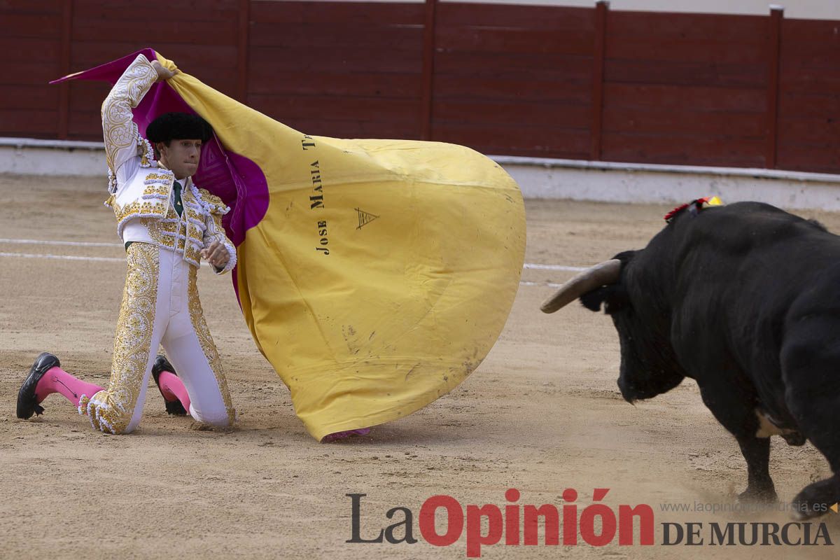 Tarde histórica en Abarán con la alternativa de José María Trigueros y el indulto de Tomás Rufo, junto a Castella salieron a hombros