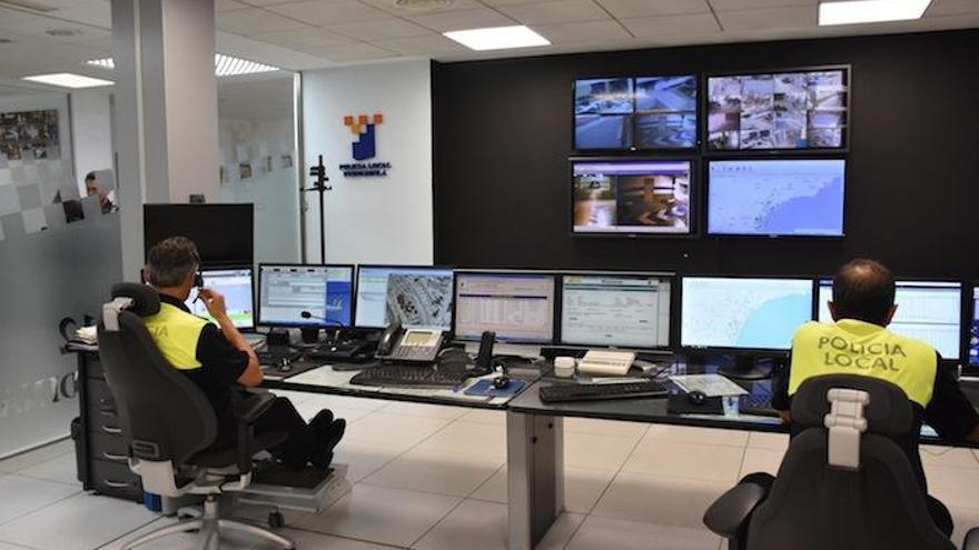 Nueva sala de gestión de emergencias de Fuengirola.