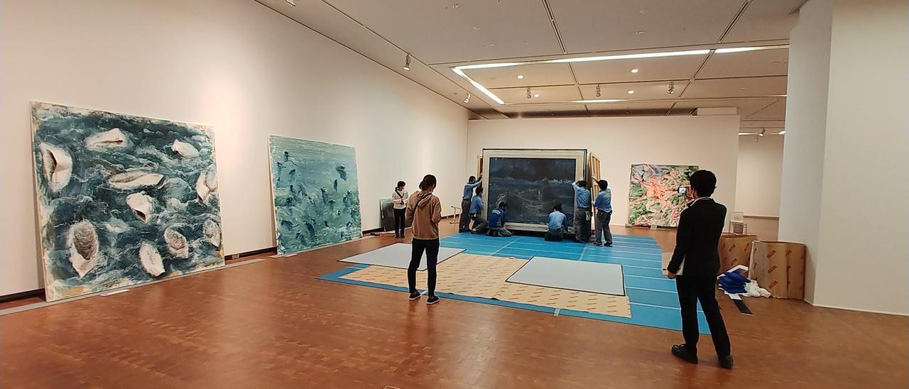 Montaje de la exposición de Miquel Barceló en el Museo Nacional de Arte en Osaka, que se inaugurará el próximo día 20.